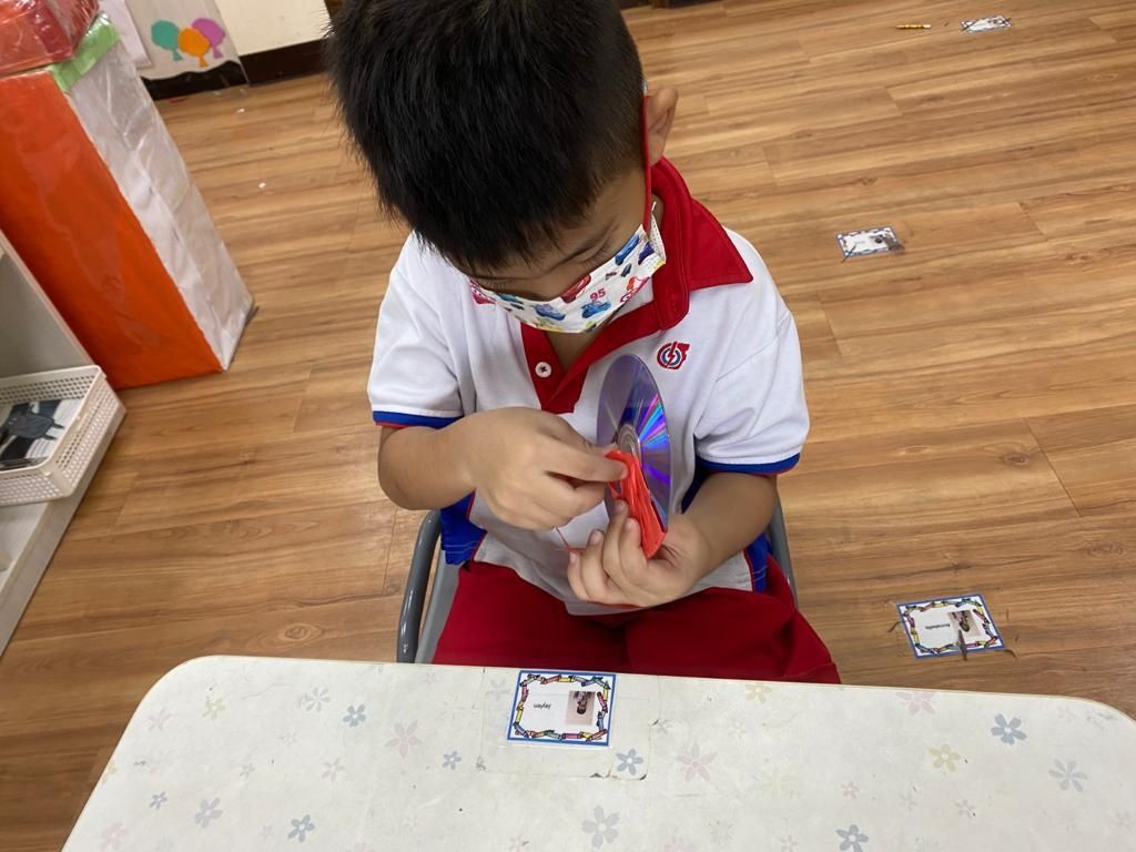 Making of coasters with recycled materials — photo 6
