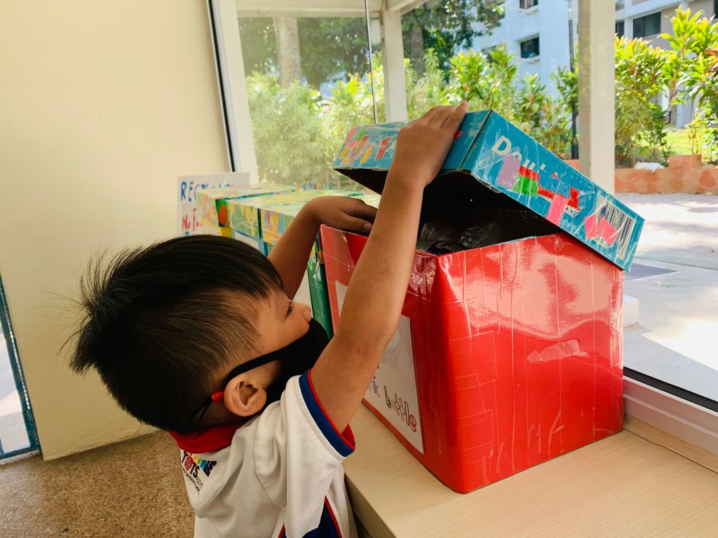 Bringing of Recycled Items♻️ 📦🧴🗞 — photo 5