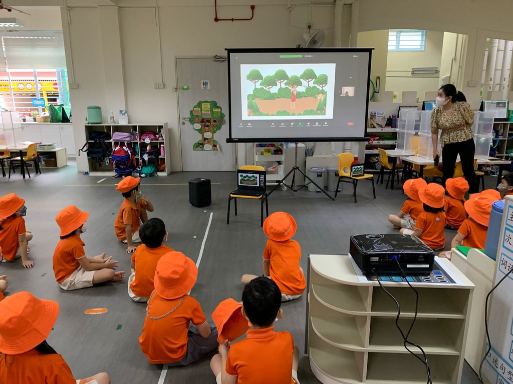 National Day celebration with Ren Ci Residents at Ang Mo Kio — photo 8
