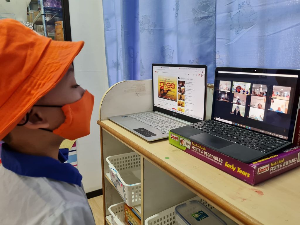 Virtual Interaction with Woodlands Care Home — photo 10