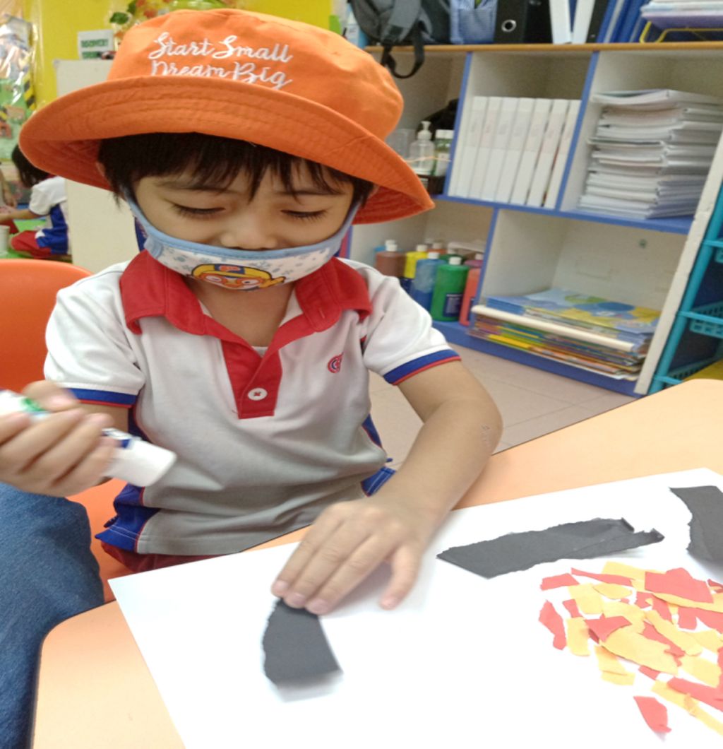 KU326 “Little Minds,With Caring Hearts”: #4 - Appreciating Our Forefathers — photo 3