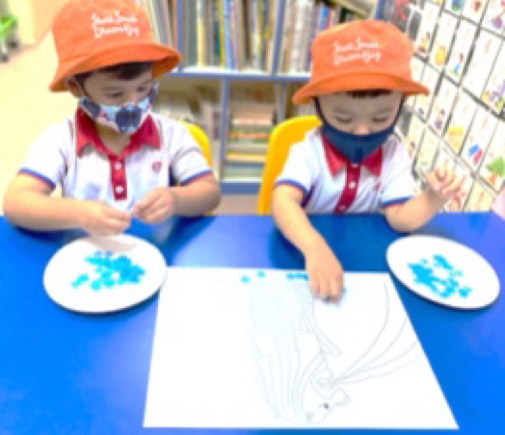 KU326 “Little Minds,With Caring Hearts”: #4 - Appreciating Our Forefathers — photo 2