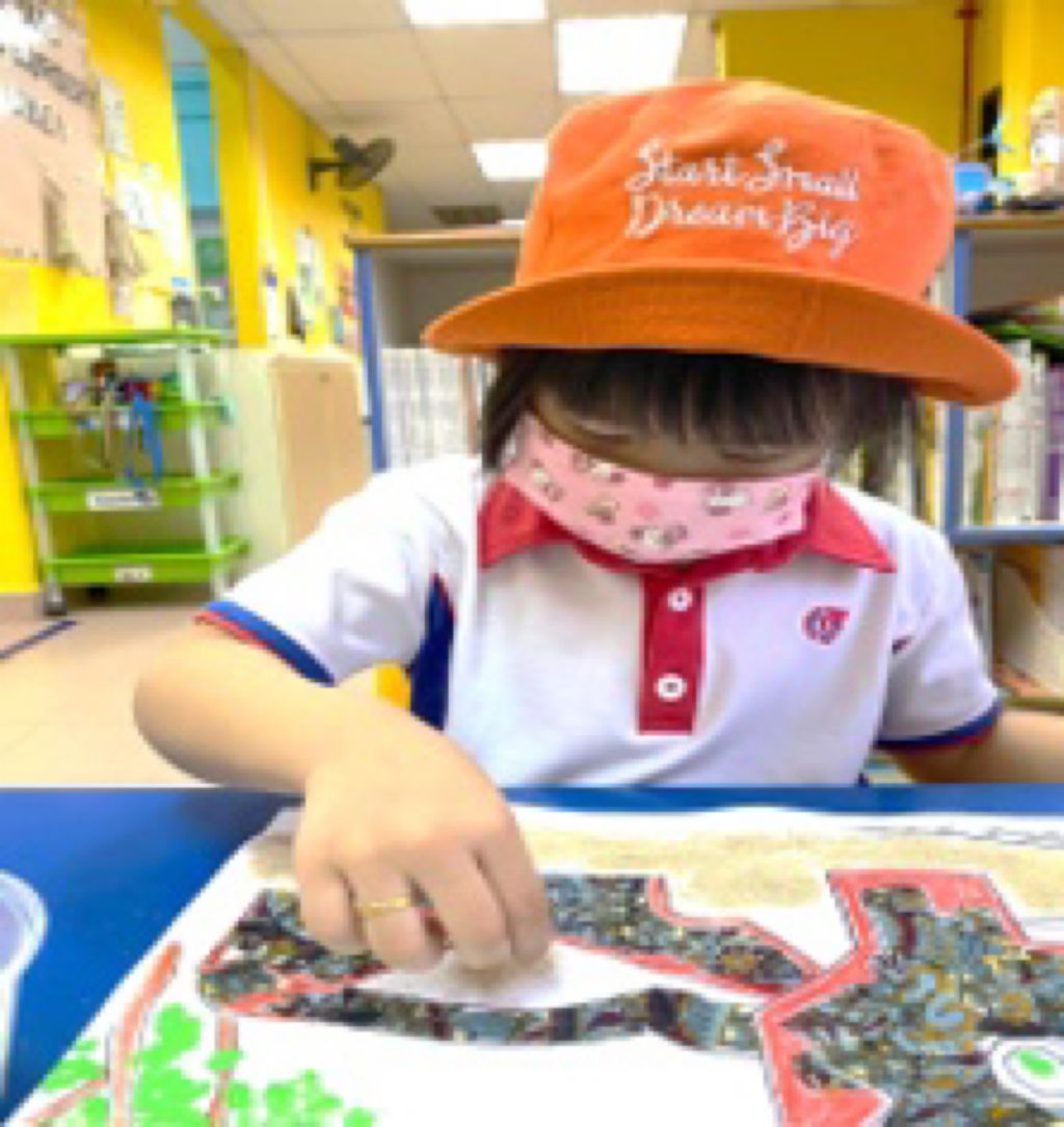 KU326 “Little Minds,With Caring Hearts”: #4 - Appreciating Our Forefathers — photo 1