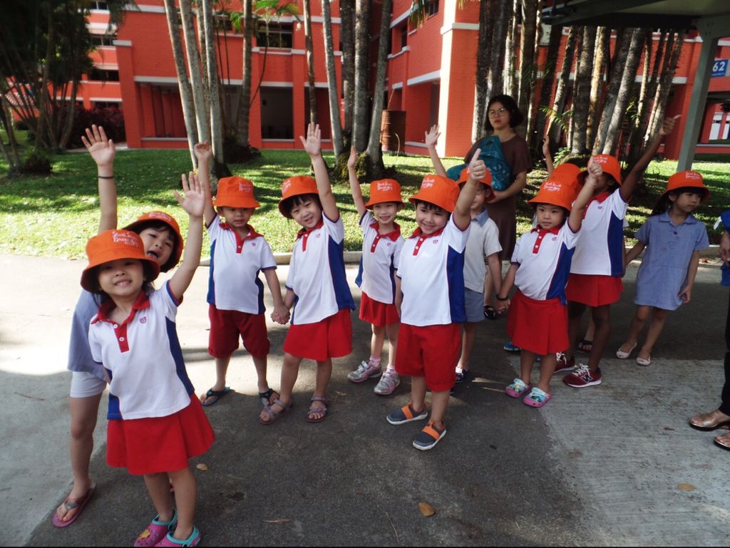 Little Hands, Big Hearts for our Elderly - Visit to PCF Sparkle Care at Yew Tee (Part 1) — photo 2