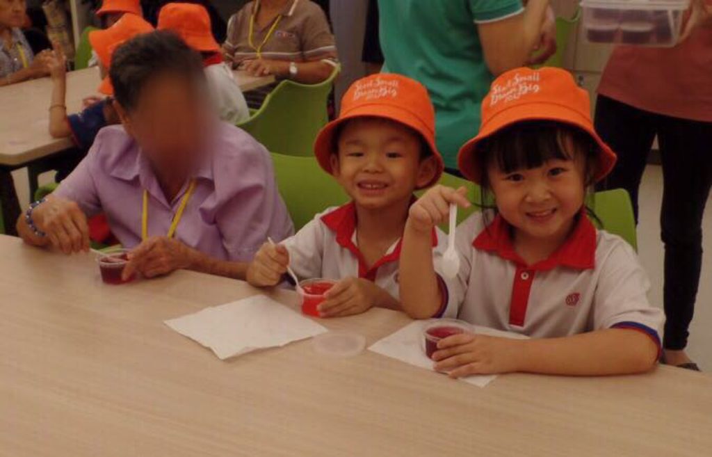 Little Hands, Big Hearts for our Elderly - Visit to PCF Sparkle Care at Yew Tee (Part 1) — photo 7