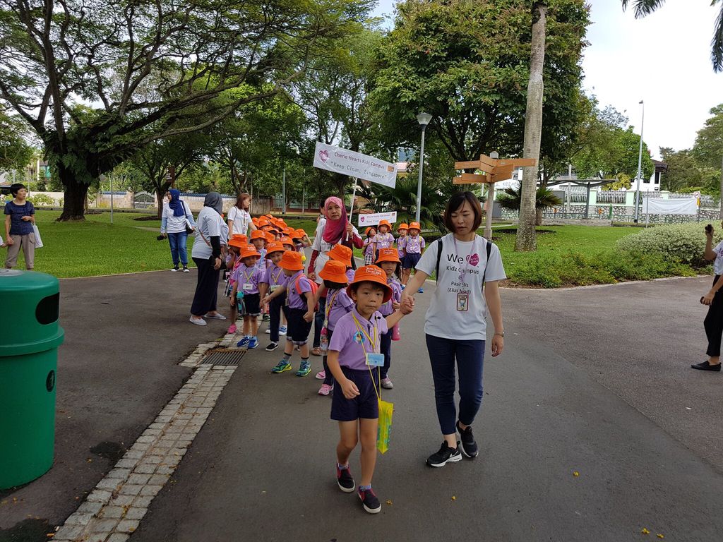 Keep Clean Singapore! - Pasir Ris Park Clean-Up (5 May 2017)
