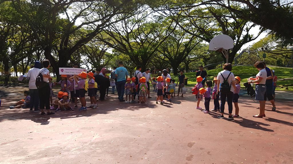 Keep Clean Singapore! - Pasir Ris Park Clean-Up (5 May 2017) — photo 3