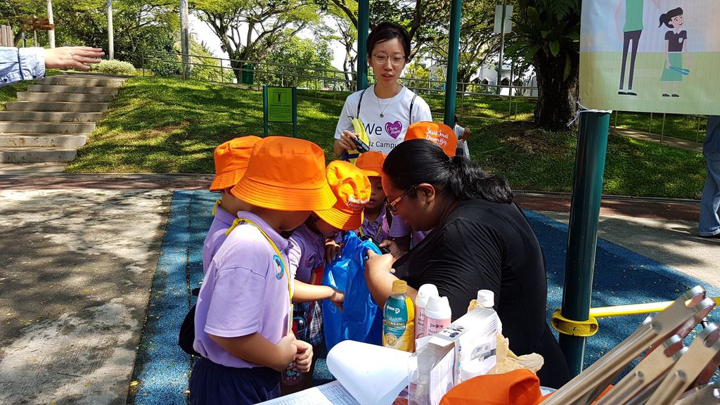 Keep Clean Singapore! - Pasir Ris Park Clean-Up (5 May 2017) — photo 8