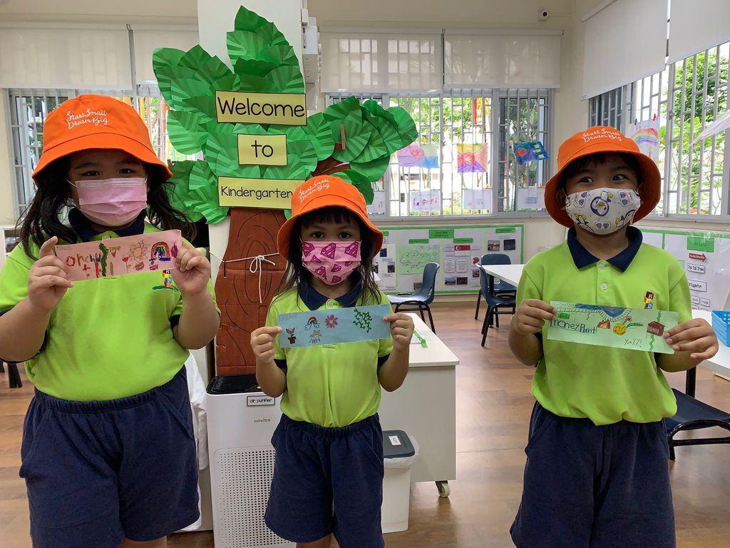 Labelling Our Mini Garden — photo 1